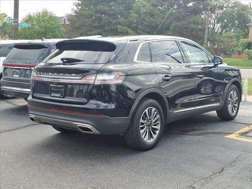 2023 Lincoln Nautilus Standard