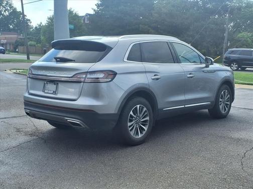 2022 Lincoln Nautilus Standard