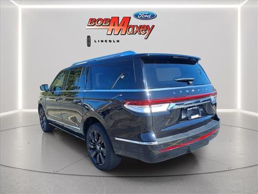 Black Metallic 2024 Lincoln Navigator L Reserve