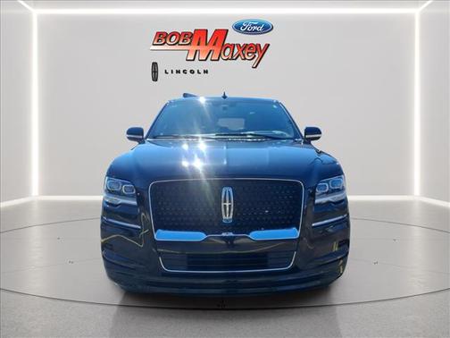 Black Metallic 2024 Lincoln Navigator L Reserve