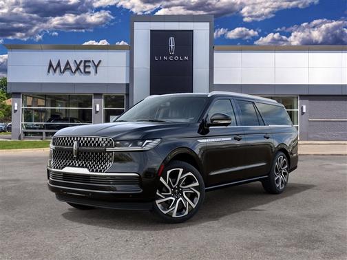 Infinite Black Metallic 2027 Lincoln Navigator Reserve