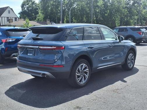 2023 Lincoln Corsair Standard
