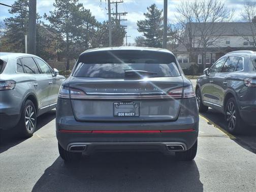 2022 Lincoln Nautilus Standard