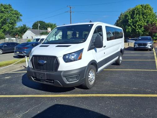 2022 Ford Transit-350 XL