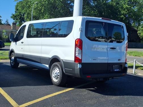 2022 Ford Transit-350 XL