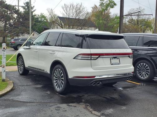 2022 Lincoln Aviator Reserve AWD