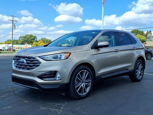 2021 Ford Edge Titanium