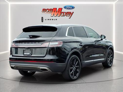 Infinite Black Metallic 2023 Lincoln Nautilus Reserve