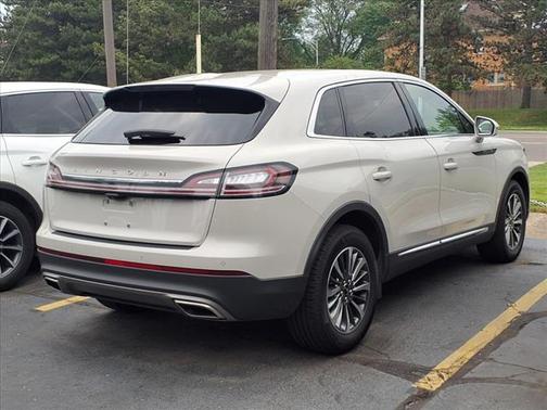 2022 Lincoln Nautilus Standard