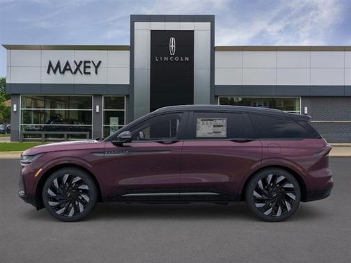 2025 Lincoln Nautilus Reserve