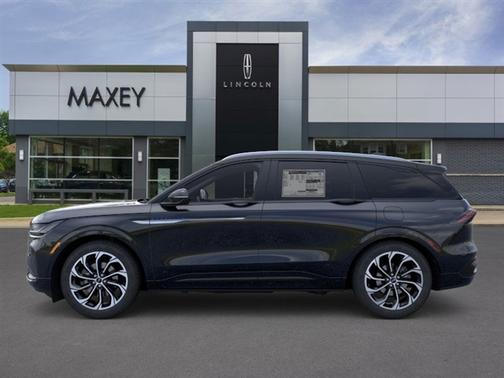 2025 Lincoln Nautilus Reserve