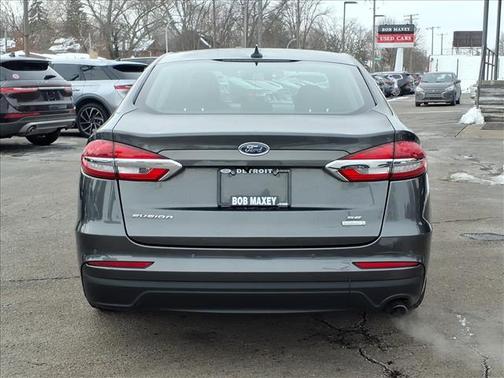 2020 Ford Fusion SE