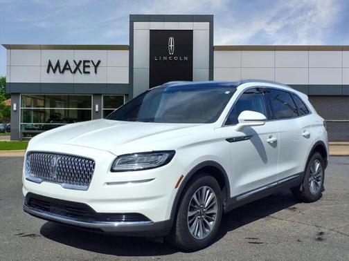 2022 Lincoln Nautilus Reserve