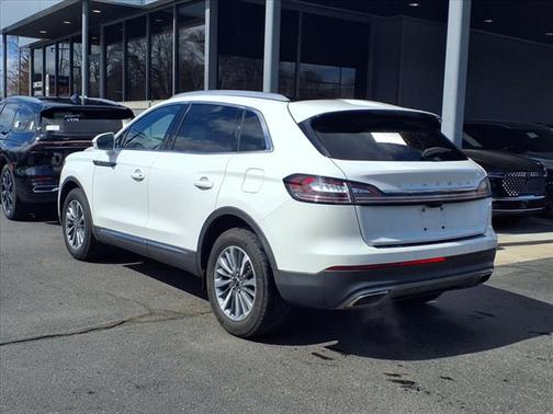 2022 Lincoln Nautilus Reserve