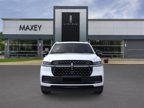 2025 Lincoln Navigator Black Label