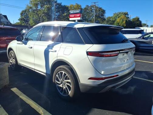 2022 Lincoln Corsair Standard