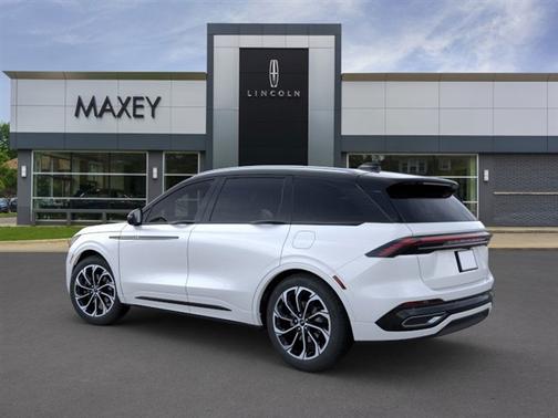 2025 Lincoln Nautilus Reserve