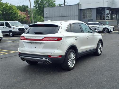 2019 Lincoln MKC Standard