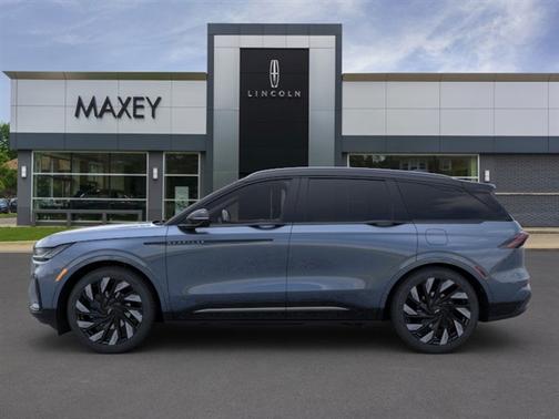 2025 Lincoln Nautilus Reserve