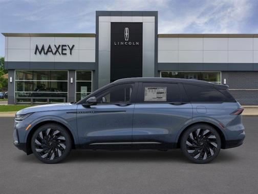 2025 Lincoln Nautilus Reserve