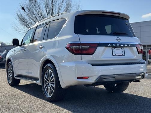 2024 Nissan Armada SL