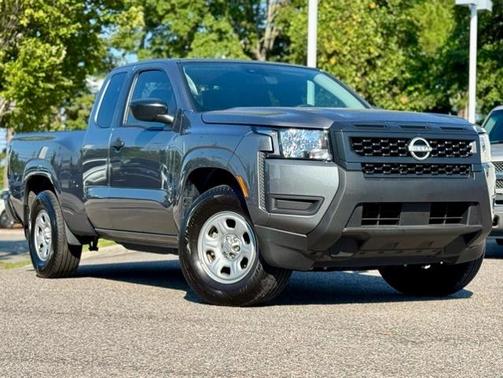 2025 Nissan Frontier S
