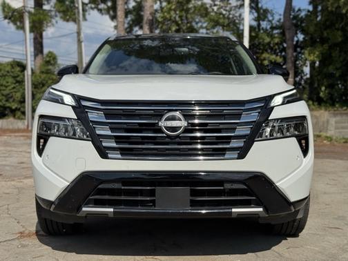 2024 Nissan Rogue Platinum