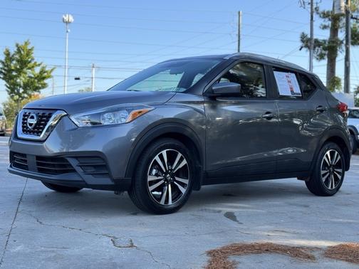2020 Nissan Kicks SV