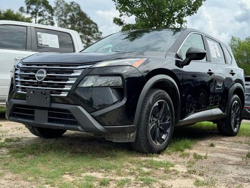 Super Black 2024 Nissan Rogue SV
