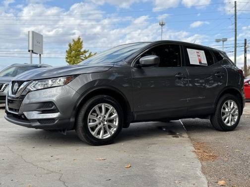 2022 Nissan Rogue Sport S