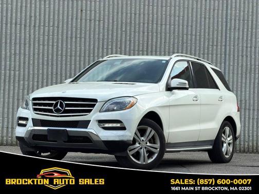 White 2013 Mercedes-Benz M-Class 4MATIC