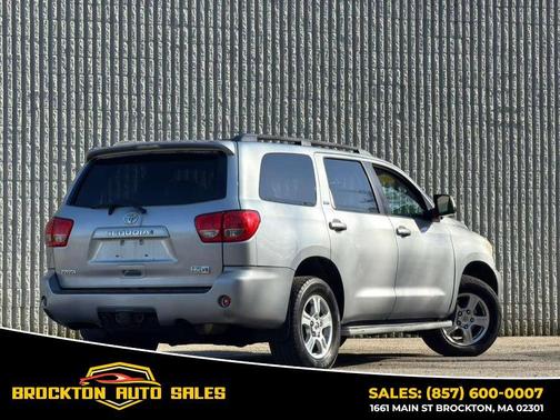 Silver 2008 Toyota Sequoia SR5