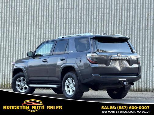 Magnetic Gray Metallic 2014 Toyota 4Runner SR5 Premium