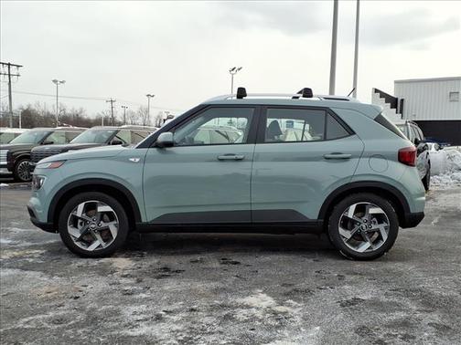 2025 Hyundai VENUE Limited