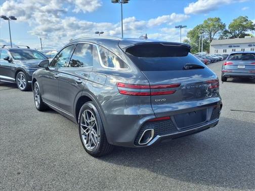 2022 Genesis GV70 2.5T