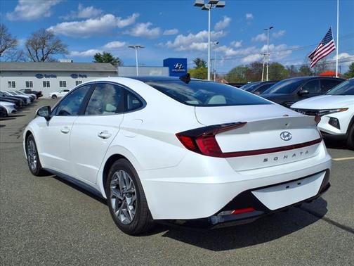 2022 Hyundai SONATA SEL