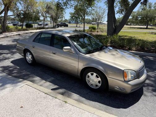 Champagne 2003 Cadillac DeVille 4dr Sdn