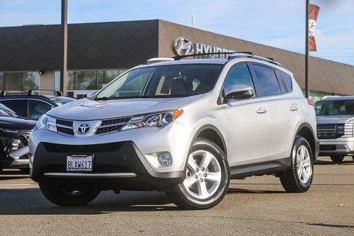 2014 Toyota RAV4 LE