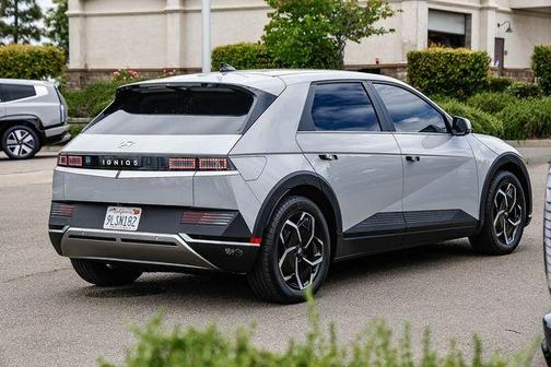 Cyber Gray 2024 Hyundai IONIQ 5 SE