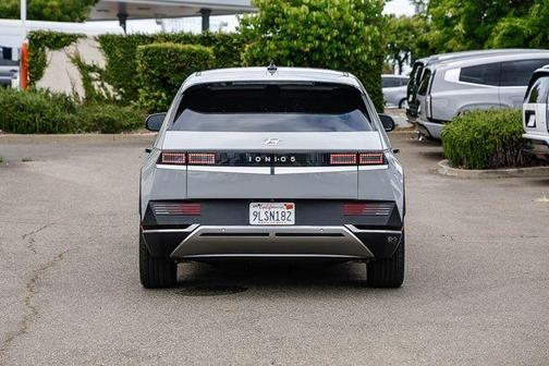 Cyber Gray 2024 Hyundai IONIQ 5 SE