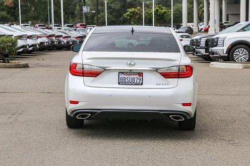 White Pearl 2018 Lexus ES 350 Base
