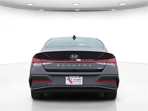 2025 Hyundai ELANTRA HEV SEL Sport