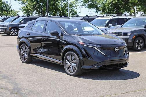 Black (P) 2024 Nissan ARIYA EVOLVE+