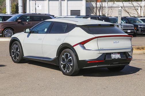 2024 Kia EV6 Wind