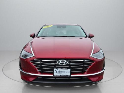 2023 Hyundai SONATA SE