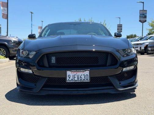 Shadow Black 2017 Ford Shelby GT350 Base