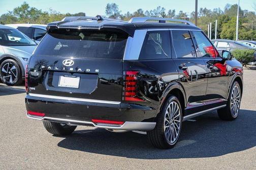 Abyss Black Pearl 2026 Hyundai Palisade Hybrid Calligraphy
