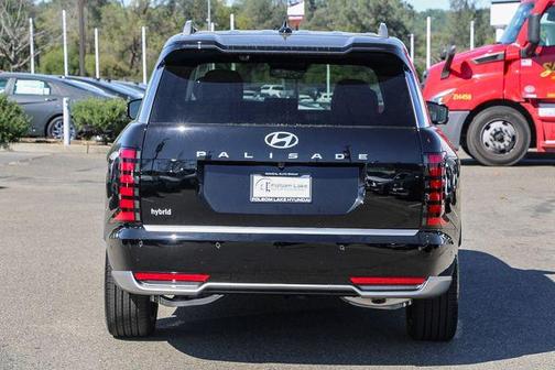 Abyss Black Pearl 2026 Hyundai Palisade Hybrid Calligraphy