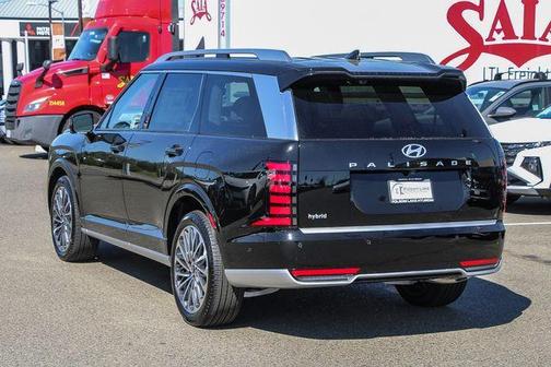 Abyss Black Pearl 2026 Hyundai Palisade Hybrid Calligraphy