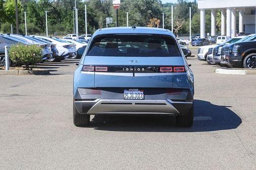 2024 Hyundai IONIQ 5 SEL